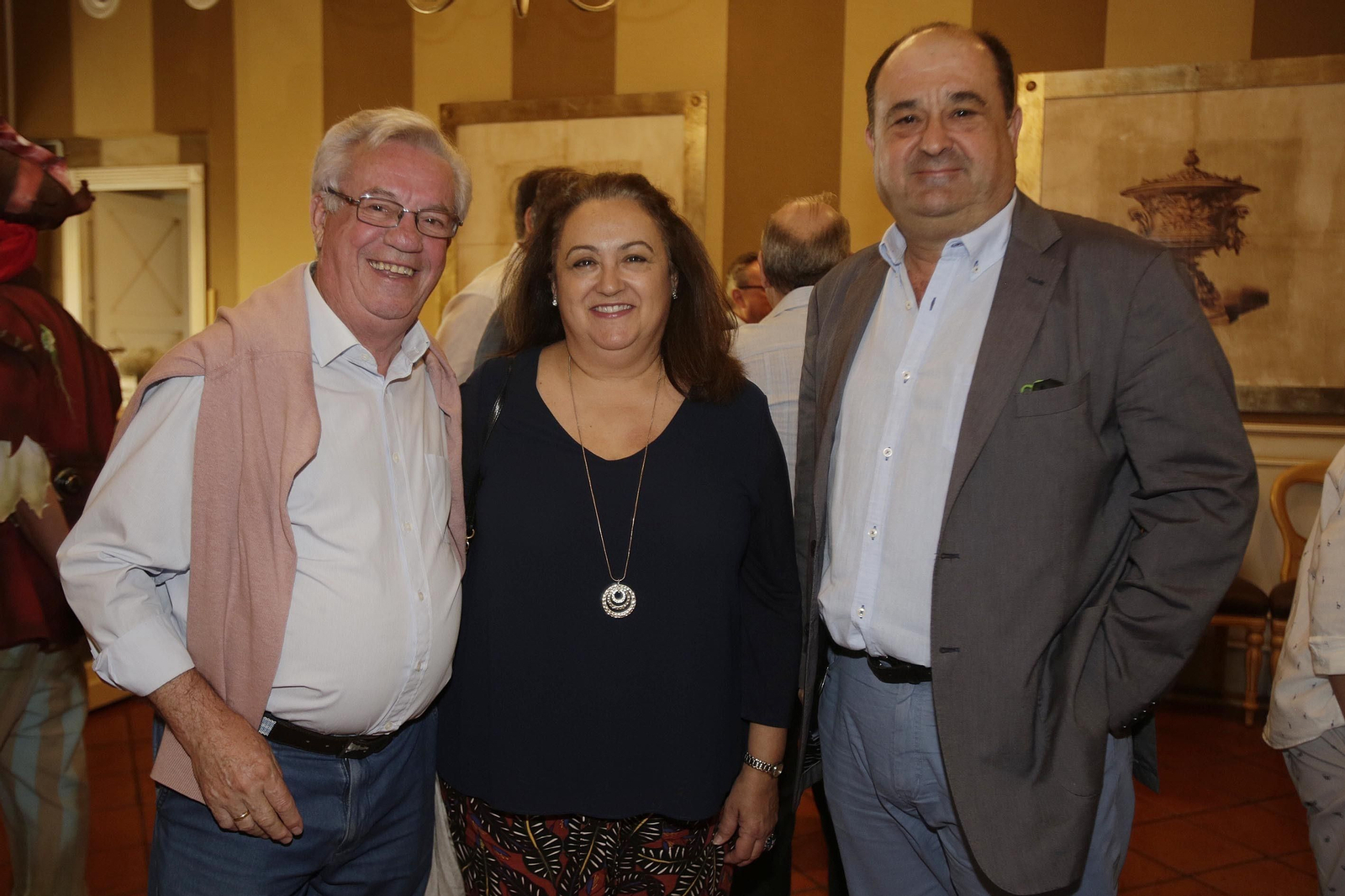 La sociedad gaditana respalda el acto de entrega del Premio Emilio López 2019