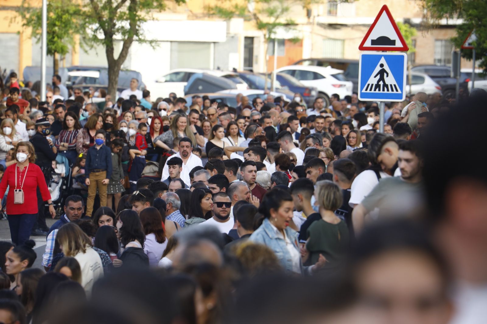 Viernes Santo en Córdoba: la procesión del Descendimiento, en imágenes