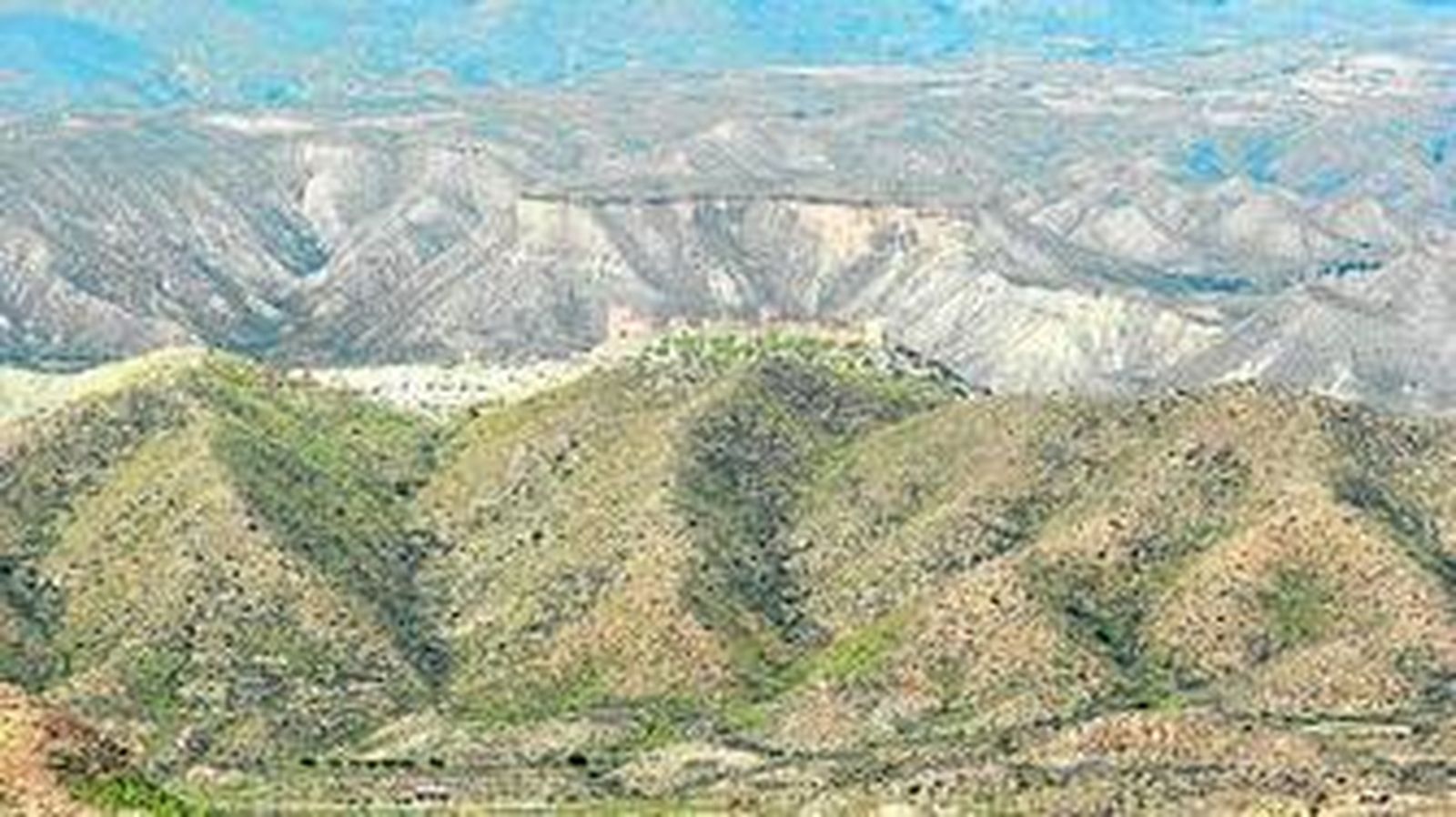 El paraje natural de Tabernas cuenta con 11.625 hectáreas de gran riqueza paisajística y afecta a los municipios almerienses de Tabernas, Gádor, Santa Cruz, Alboloduy y Gérgal.