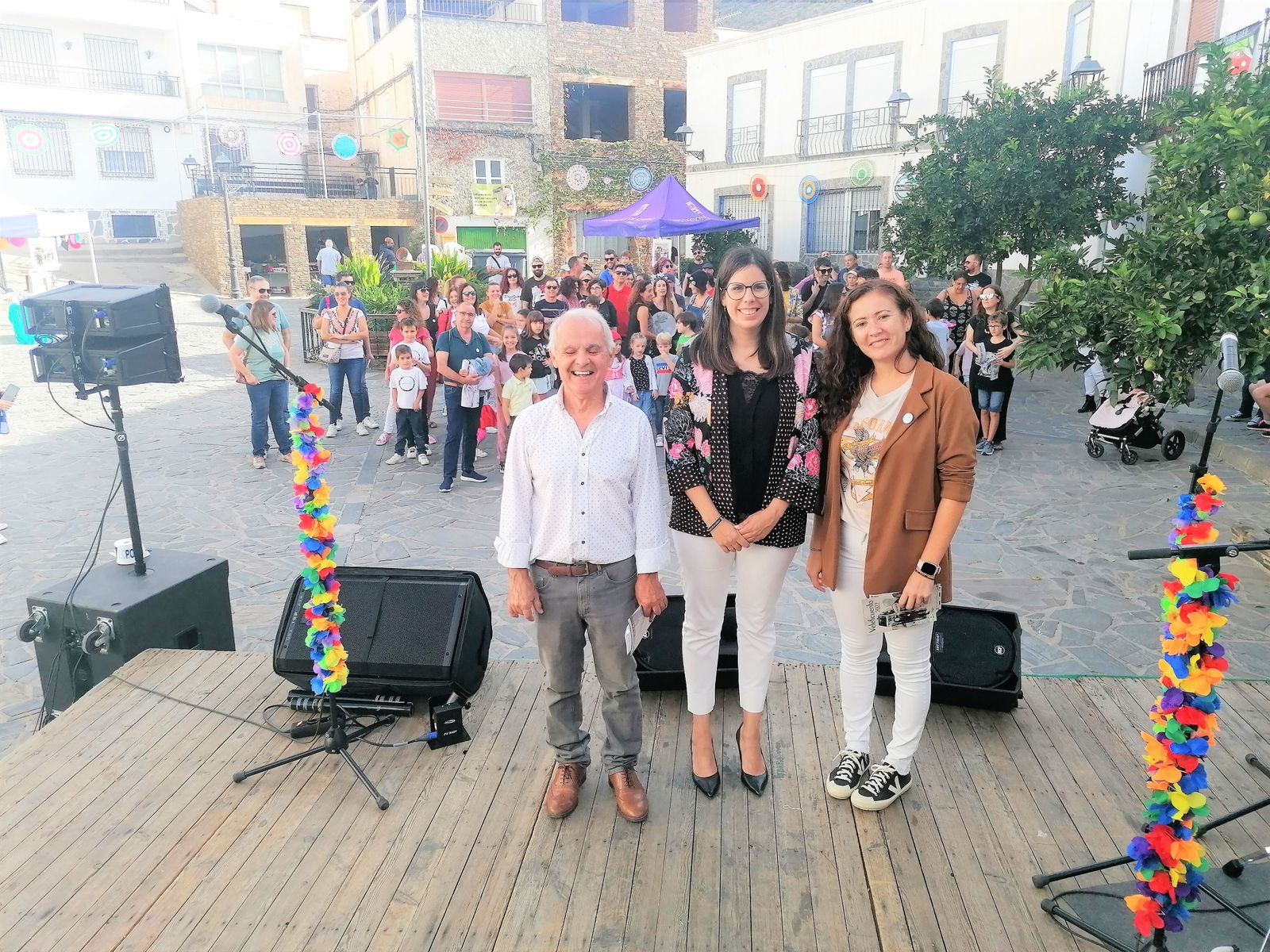 Rafael García, Almudena Morales y María del Mar Segura en la apertura de Veleficuento.