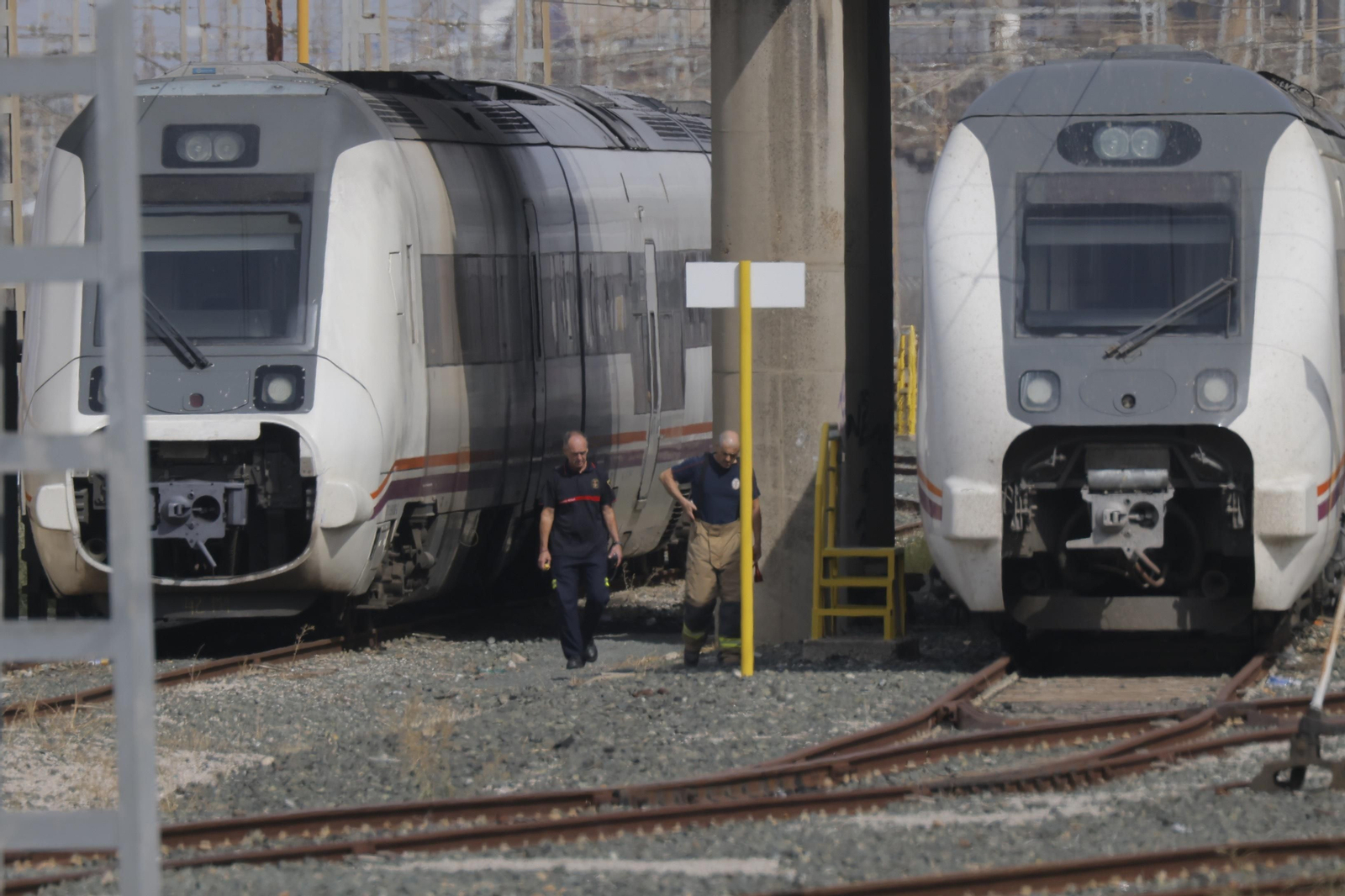 Fotos: Aparece el cadáver de Álvaro Prieto entre dos vagones de un tren  en la estación de Santa Justa en Sevilla