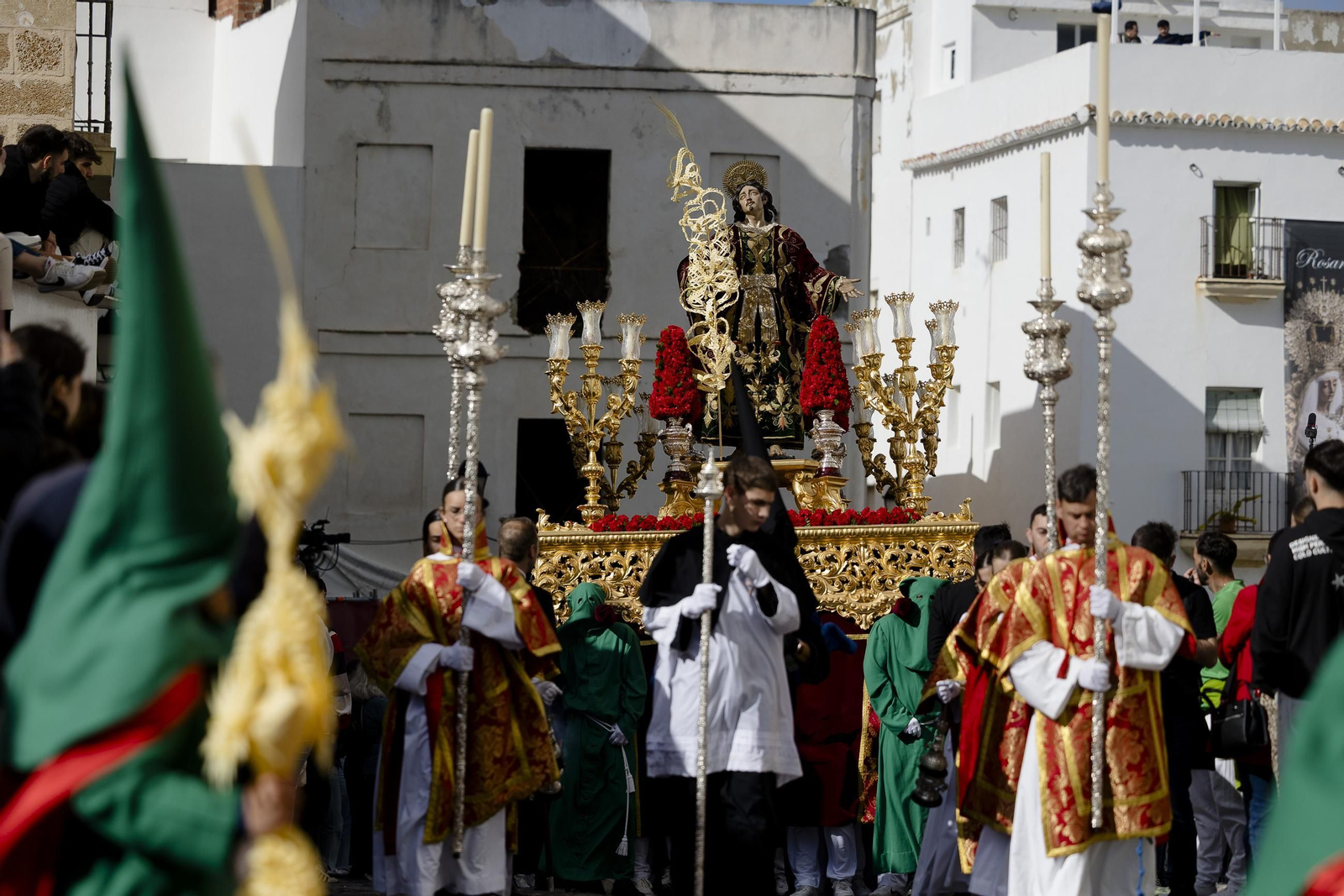 Imágenes de la salida de Las Aguas en la Semana Santa de Cádiz 2025