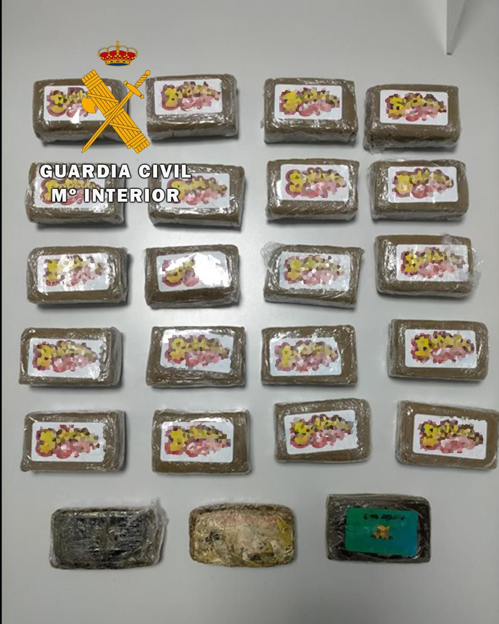 Detenidas en Andújar dos vecinas de Sevilla con 25 pastillas de hachís.