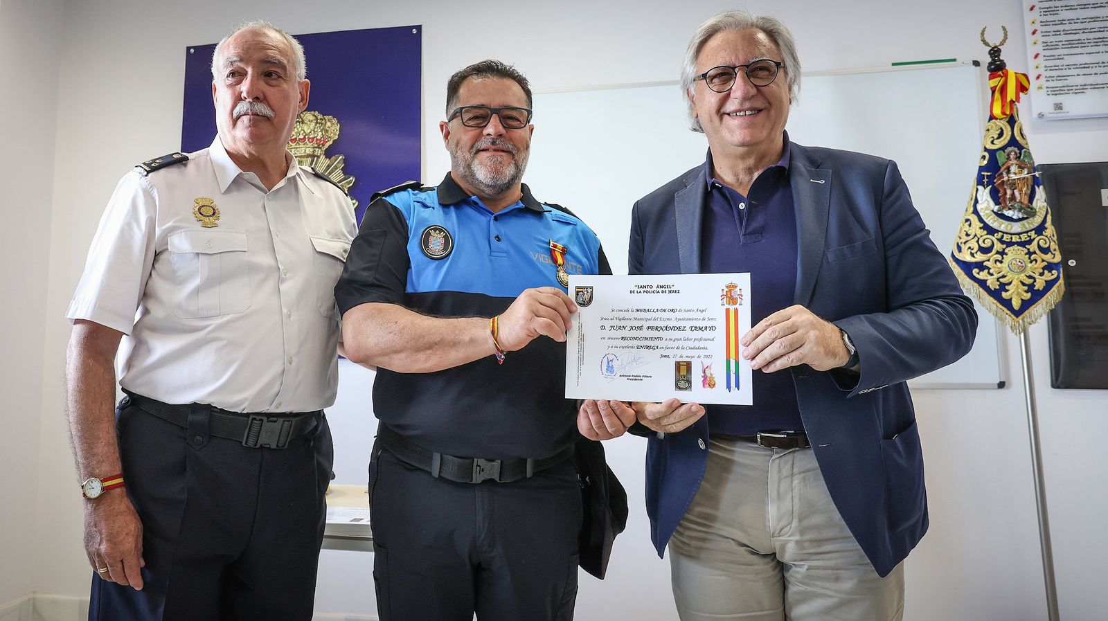 Imágenes de la entrega de las medallas de oro del Santo Ángel