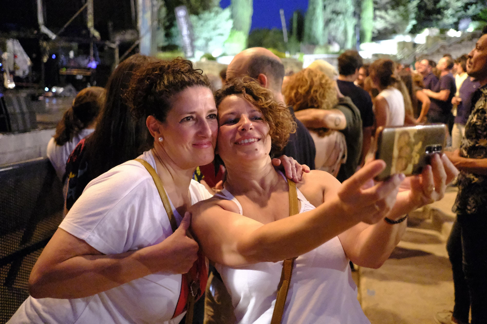 El concierto de Calamaro en el Festival de la Guitarra de Córdoba, en imágenes