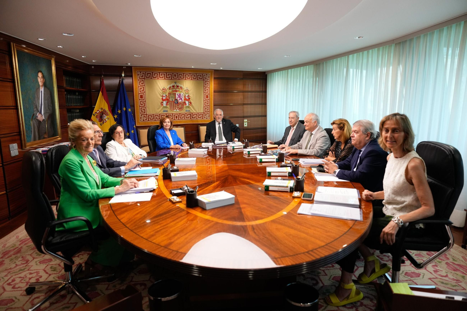 El Pleno del Tribunal Constitucional, durante su deliberación sobre la ley de la amnistía.