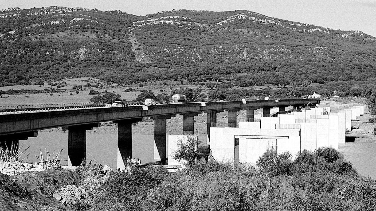 Obras en la A-381, contemplada en el plan de la Junta de 1998