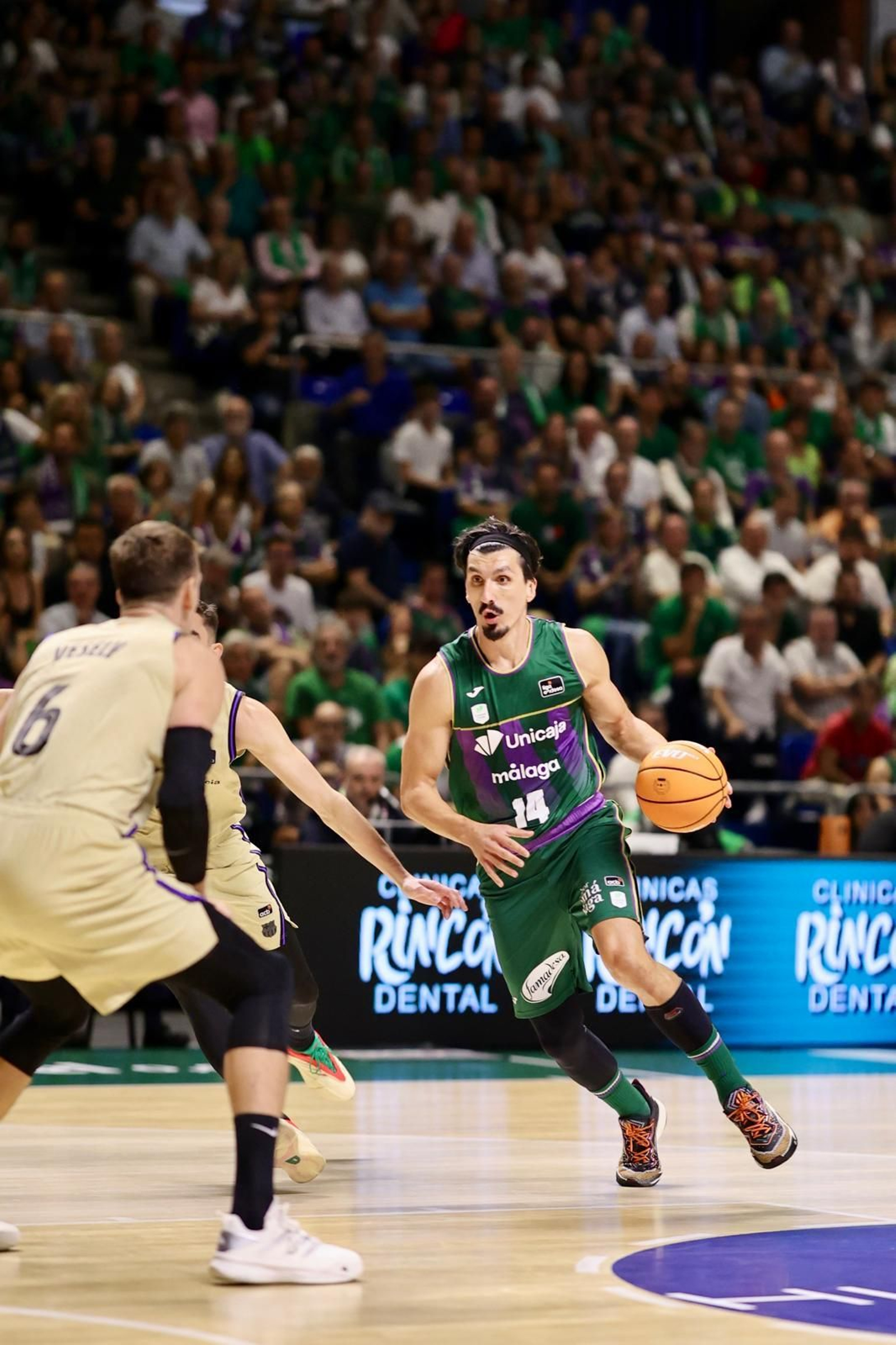 Las fotos del Unicaja-Barcelona