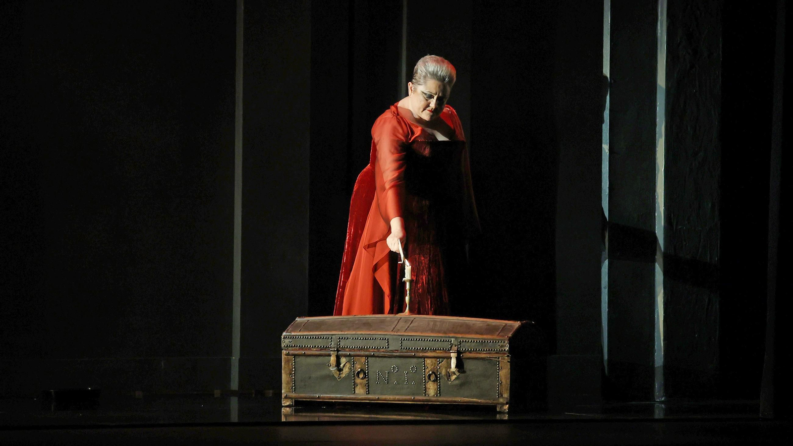 Imágenes de la ópera Macbeth en el Teatro Villamarta de Jerez