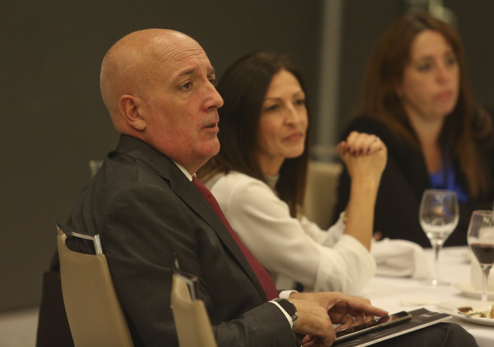 Foro Joly con el consejero de Sostenibilidad, Medio Ambiente y Economía Azul de la Junta de Andalucía en imágenes