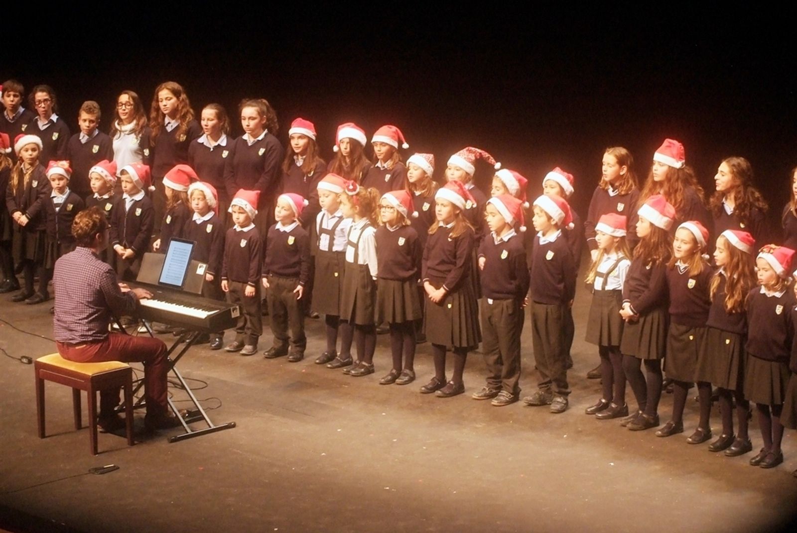 Interpretación de alumnos del Colegio Saint George.