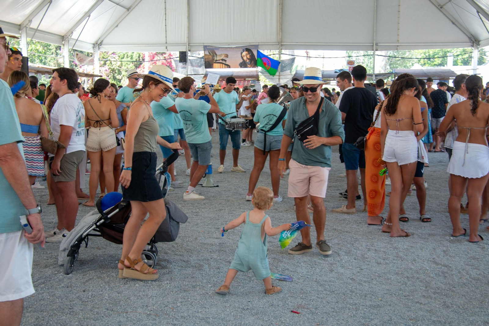 Así se han inaugurado las celebraciones más esperadas del verano en la Costa Tropical de Granada: las mejores fotos