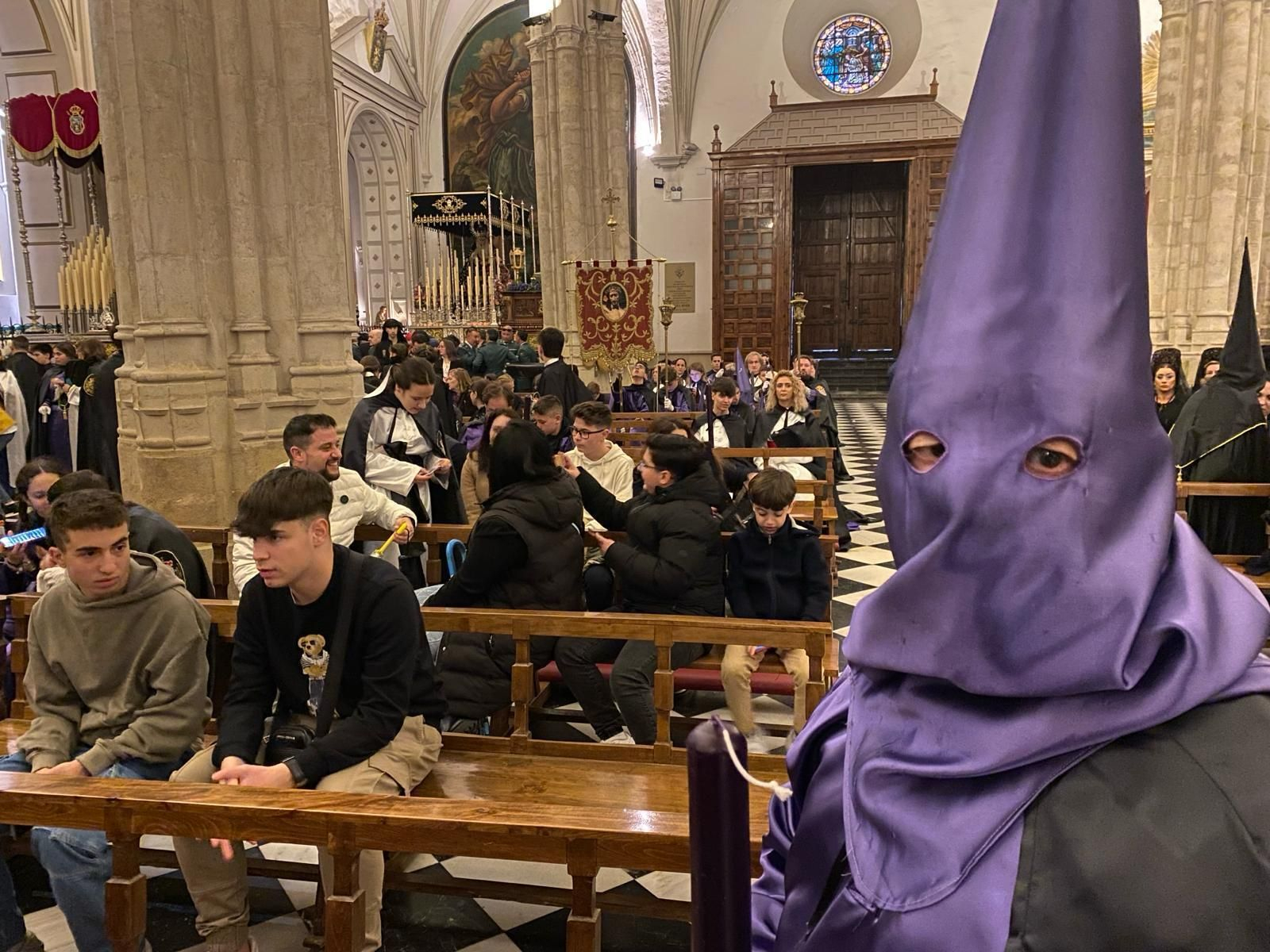 En imágenes: Primera suspensión en la tarde del Jueves Santo