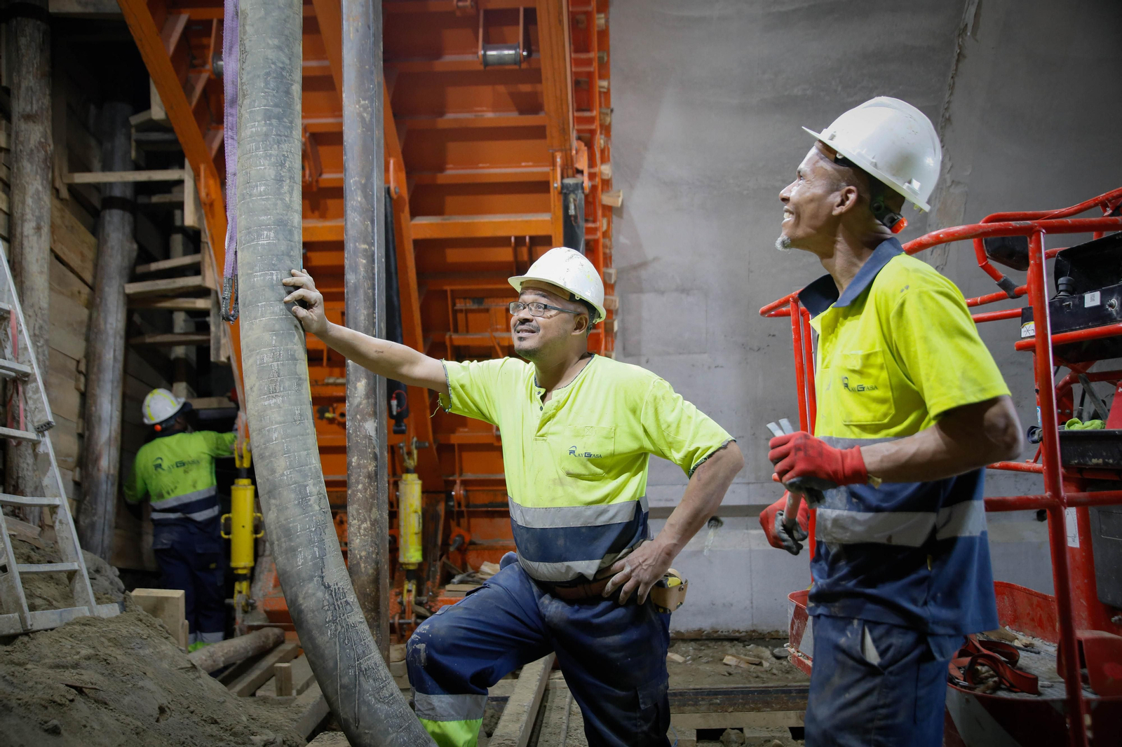 Así están las obras del túnel de Viator en la línea de alta velocidad de Adif, en imágenes