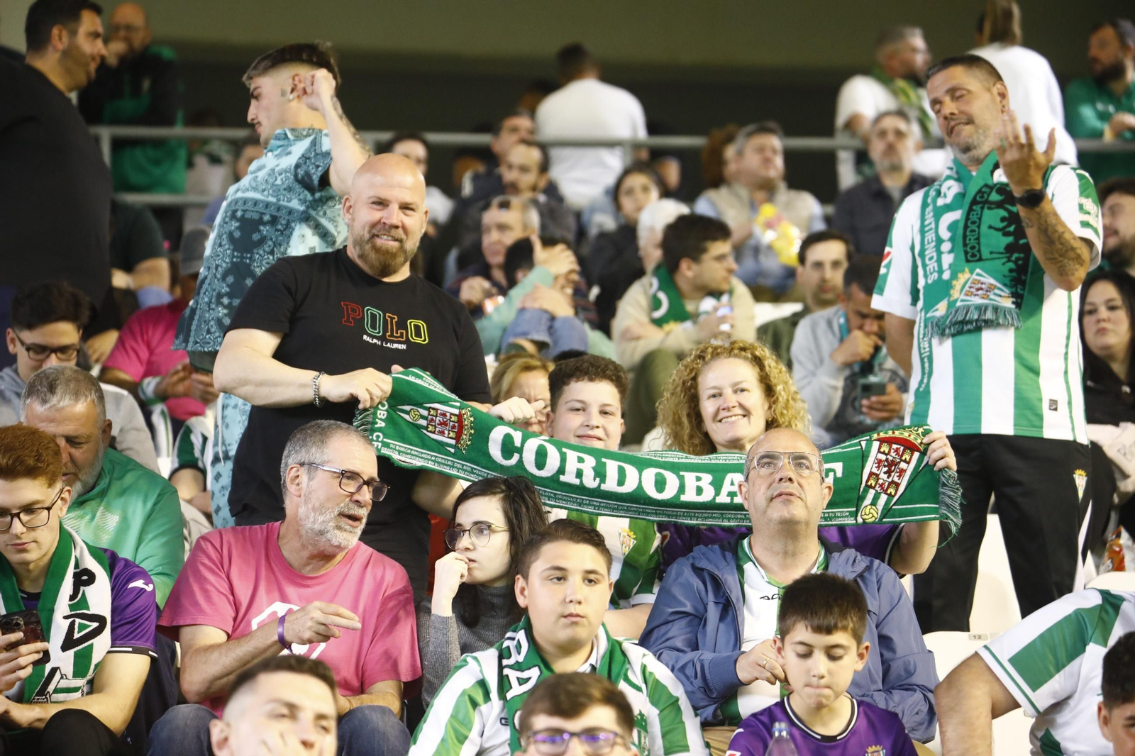 Las mejores fotos del gran ambiente en el Córdoba CF - Levante