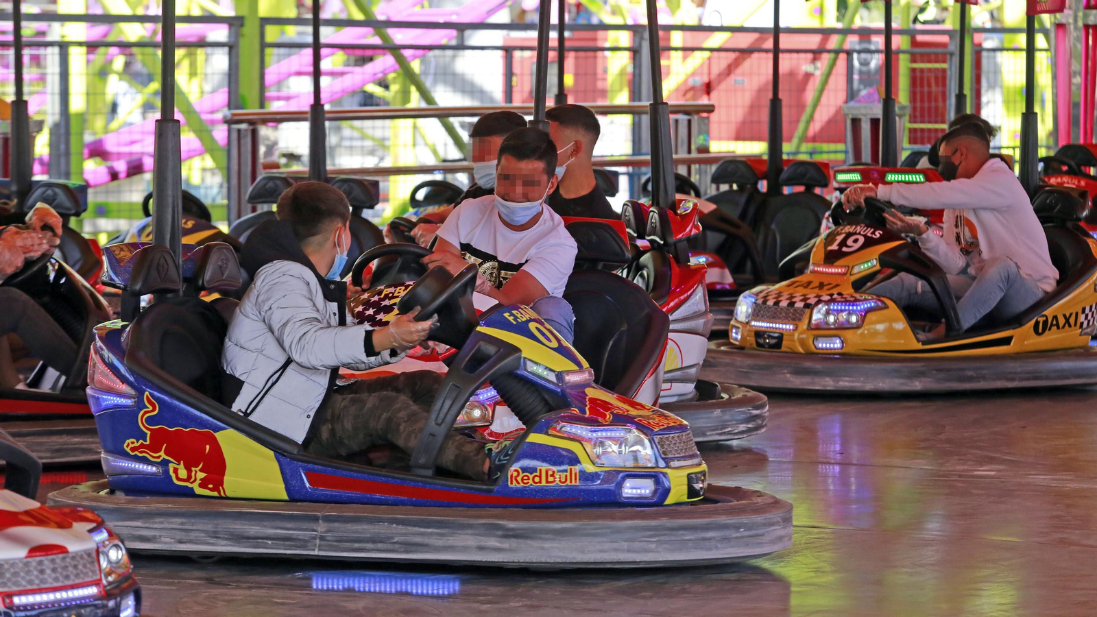 Imágenes del primer día de "cacharritos"