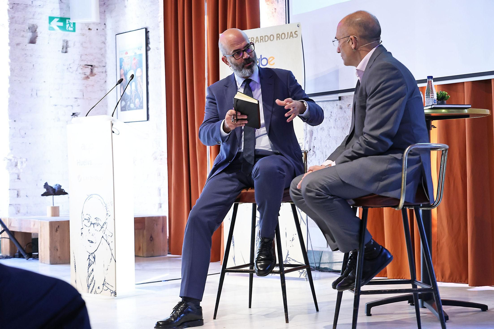 Imágenes del Foro Gerardo Rojas con la intervención de Antonio Joyanes, Vicepresidente ejecutivo de parque energéticos y exploración y producción de Moeve