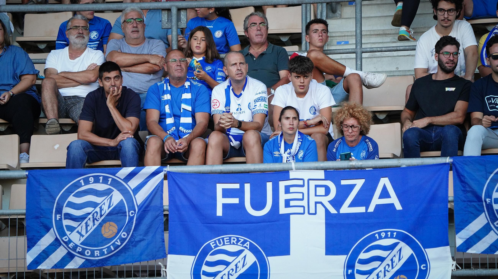 Búscate en el partido del Xerez DFC - Atco. Mancha Real