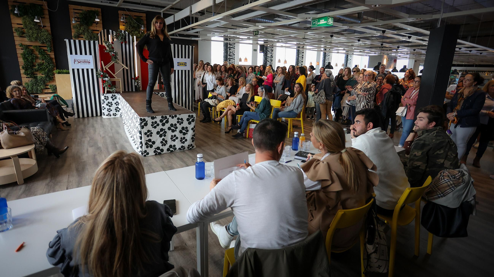 Casting de Mujeres con Solera para la Pasarela Flamenca