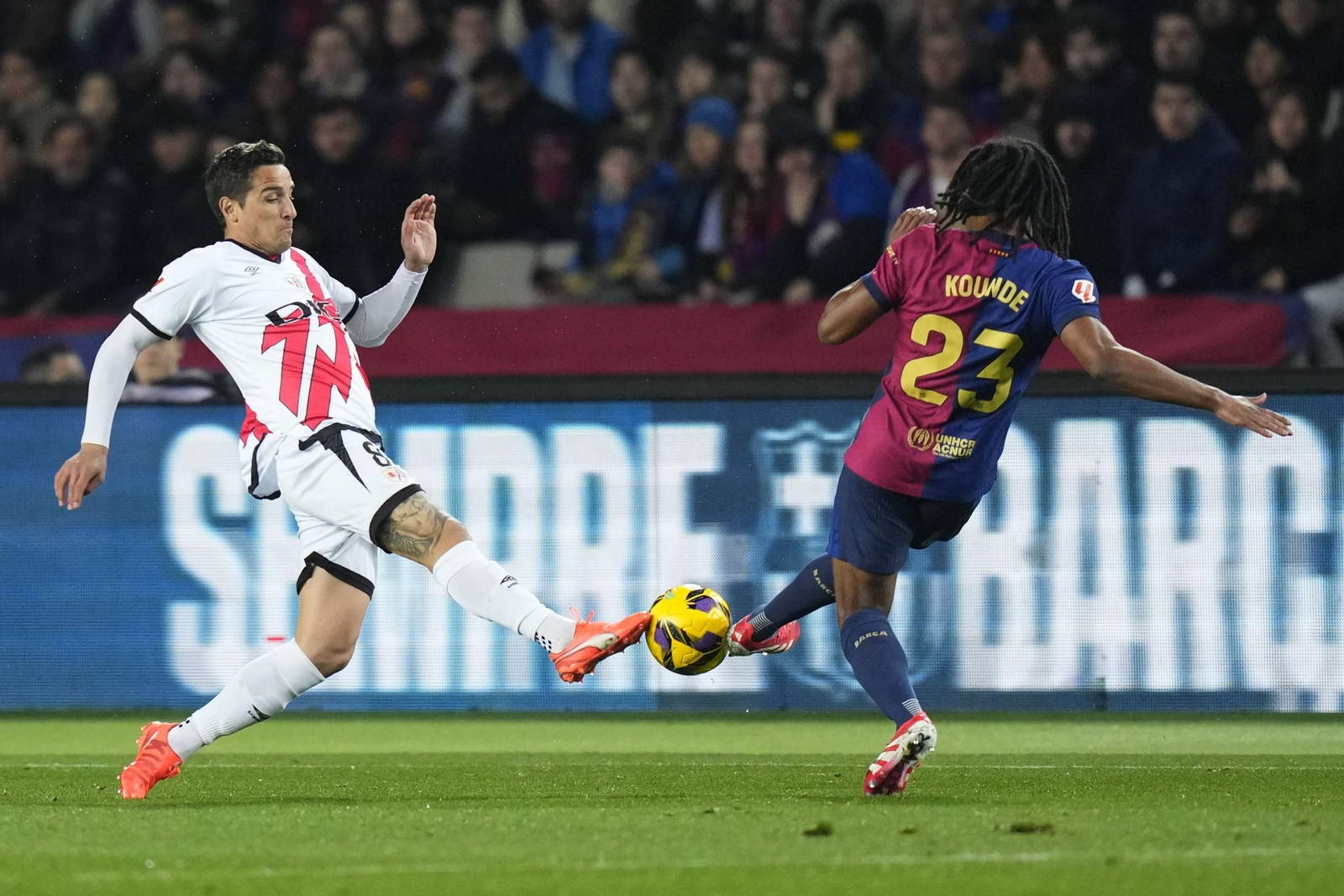Las fotos del polémico Barcelona - Rayo Vallecano
