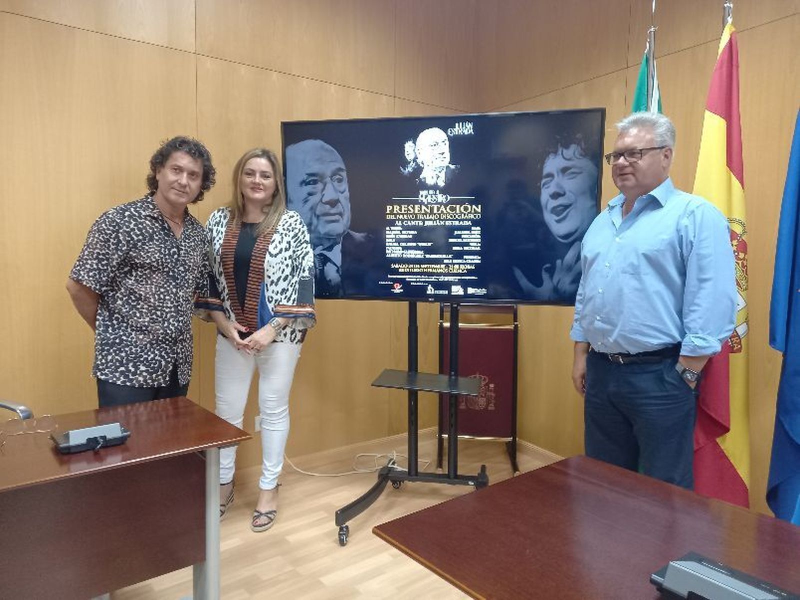 Presentación del tributo a Fosforito.