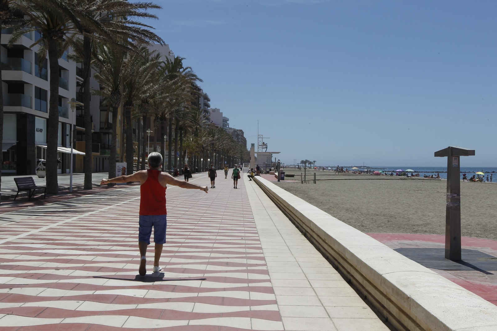 Fotogalería primer día vigilantes playas de Almería
