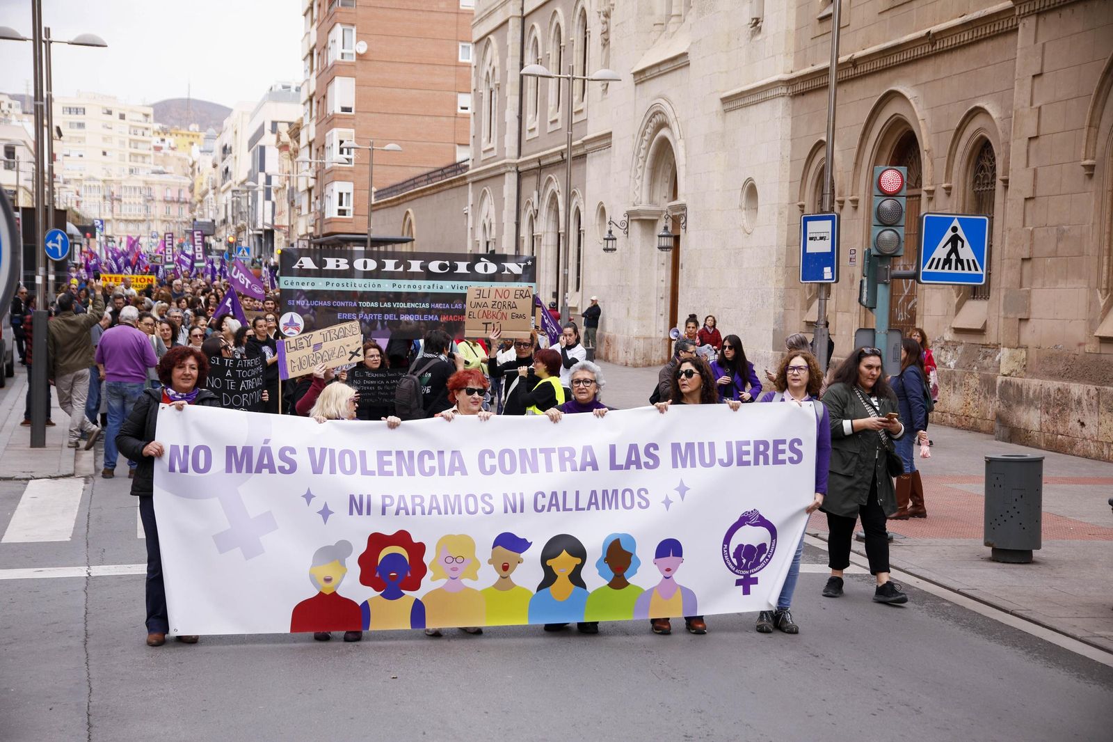 Las imágenes de la manifestación realizada por la Plataforma de Acción Feminista en Almería