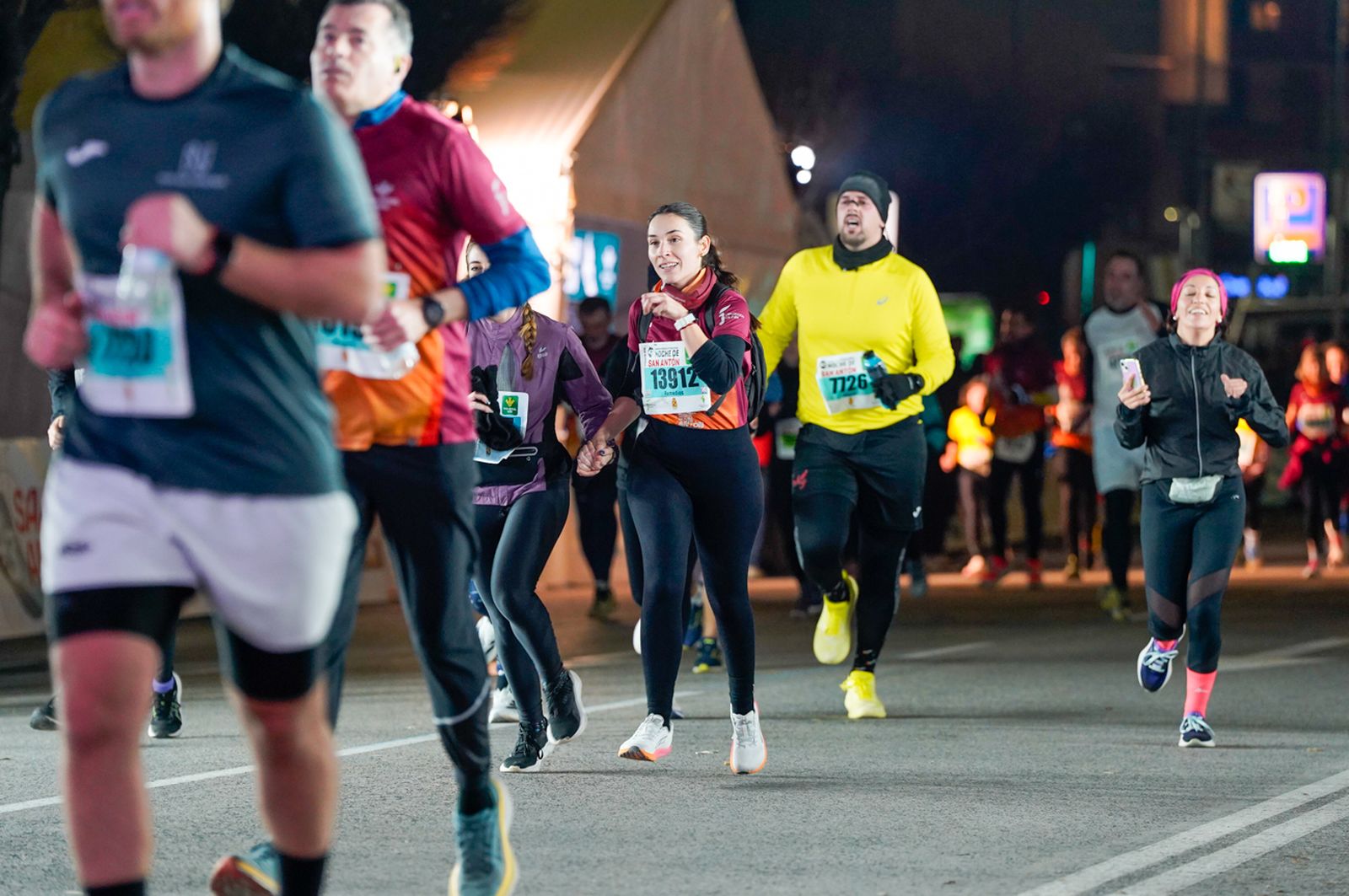 En imágenes: búscate en tu llegada a meta de la Carrera de San Antón 2026 (1)