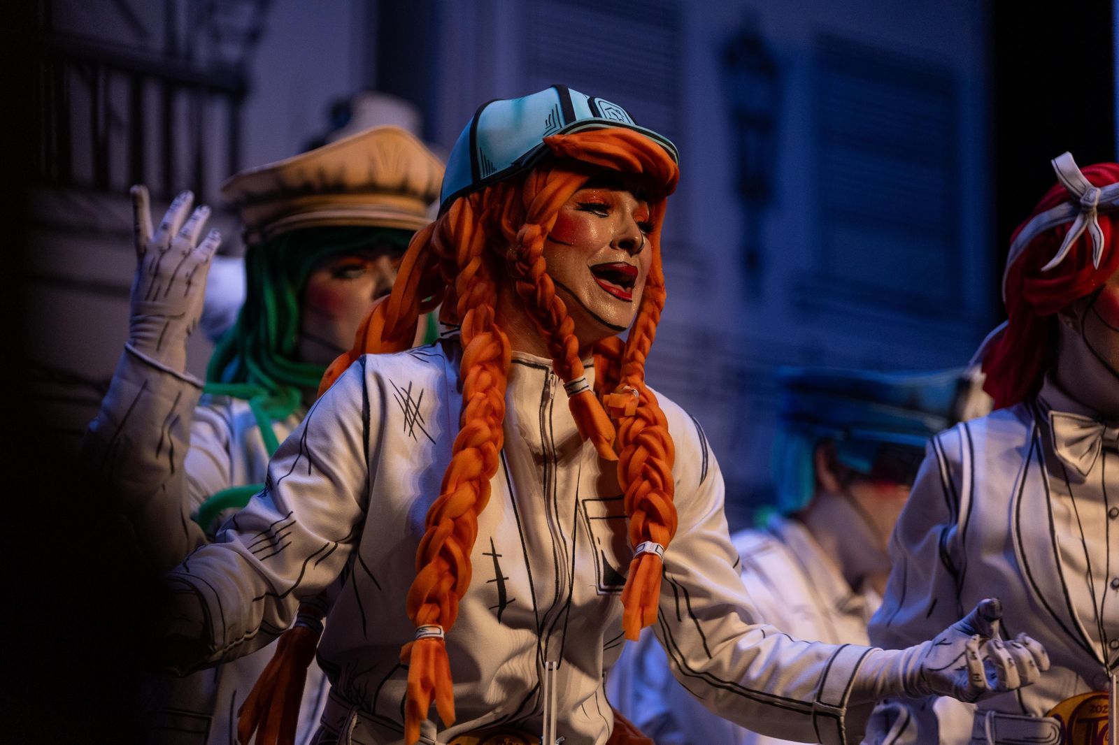 Imágenes de la actuación de la comparsa de Huelva "La Tinta Obrera" en el Carnaval Colombino