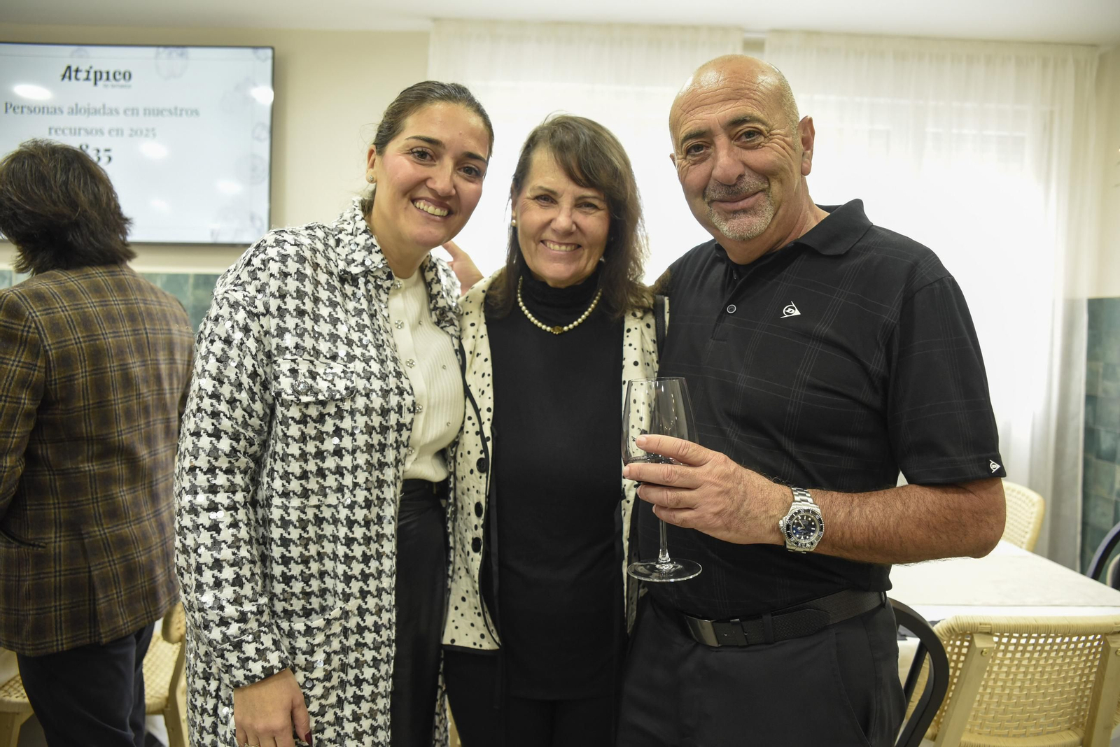 Fotos de la apertura del restaurante solidario Atípico de Betania en La Línea