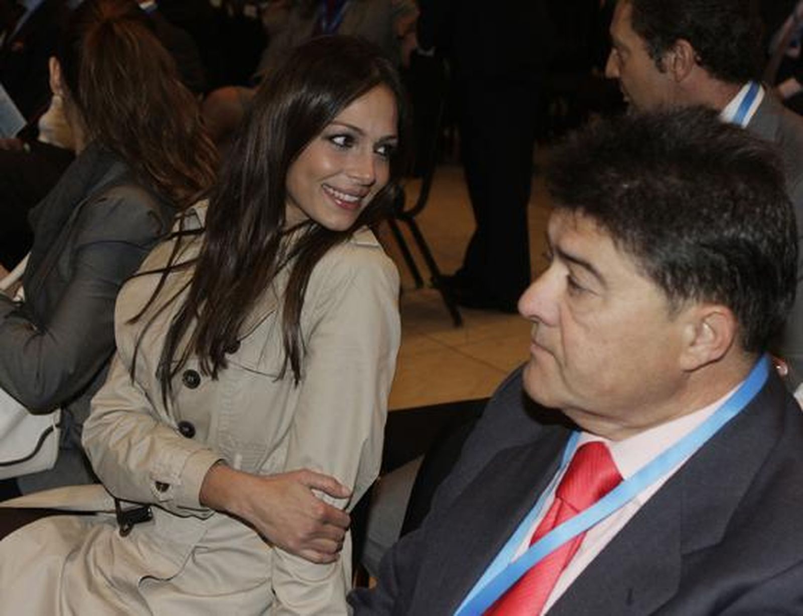 La presentadora de televisión y modelo Eva González, en la Inauguración del III Congreso Internacional de Unicef 'Solidaria@ 2010'.

Foto: José Ángel García