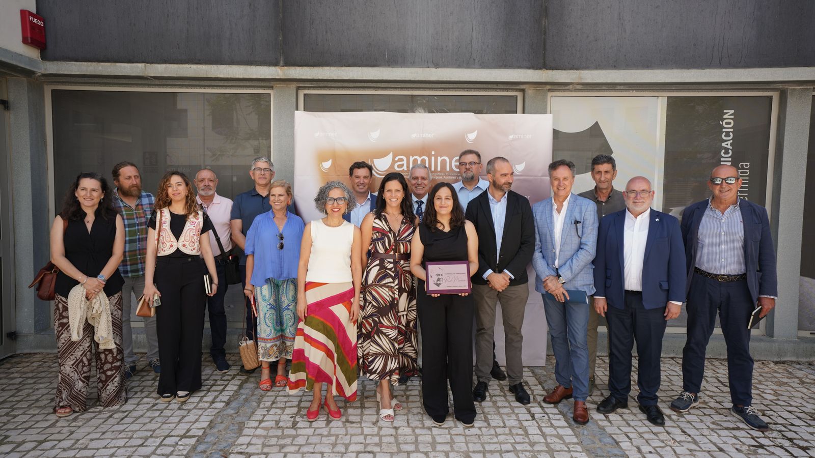 Noelia Ruiz Alba tras recoger el Premio de Periodismo ‘Paco Moreno’ de Aminer.