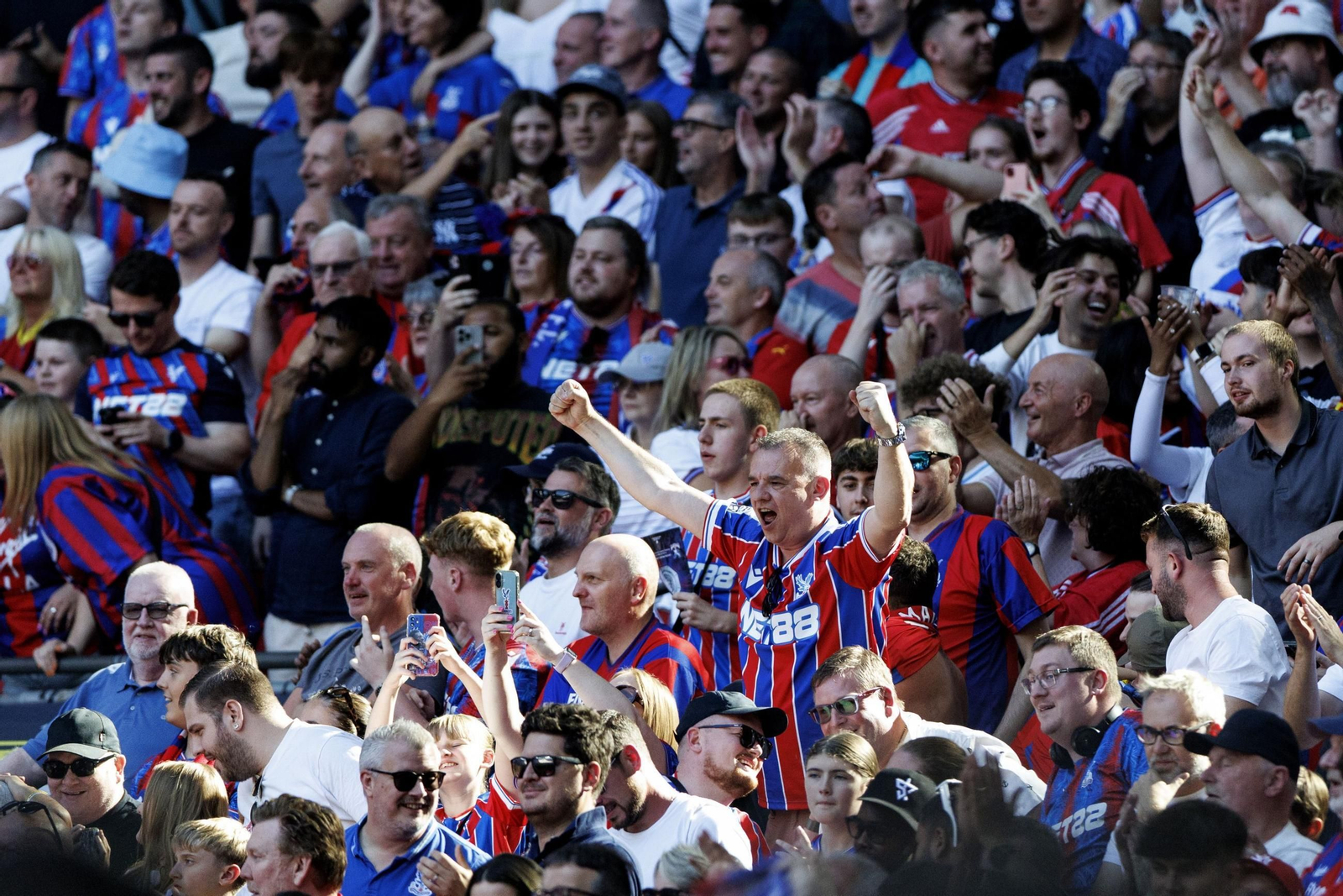 El título del Crystal Palace sobre el Liverpool, en imágenes (2-1)
