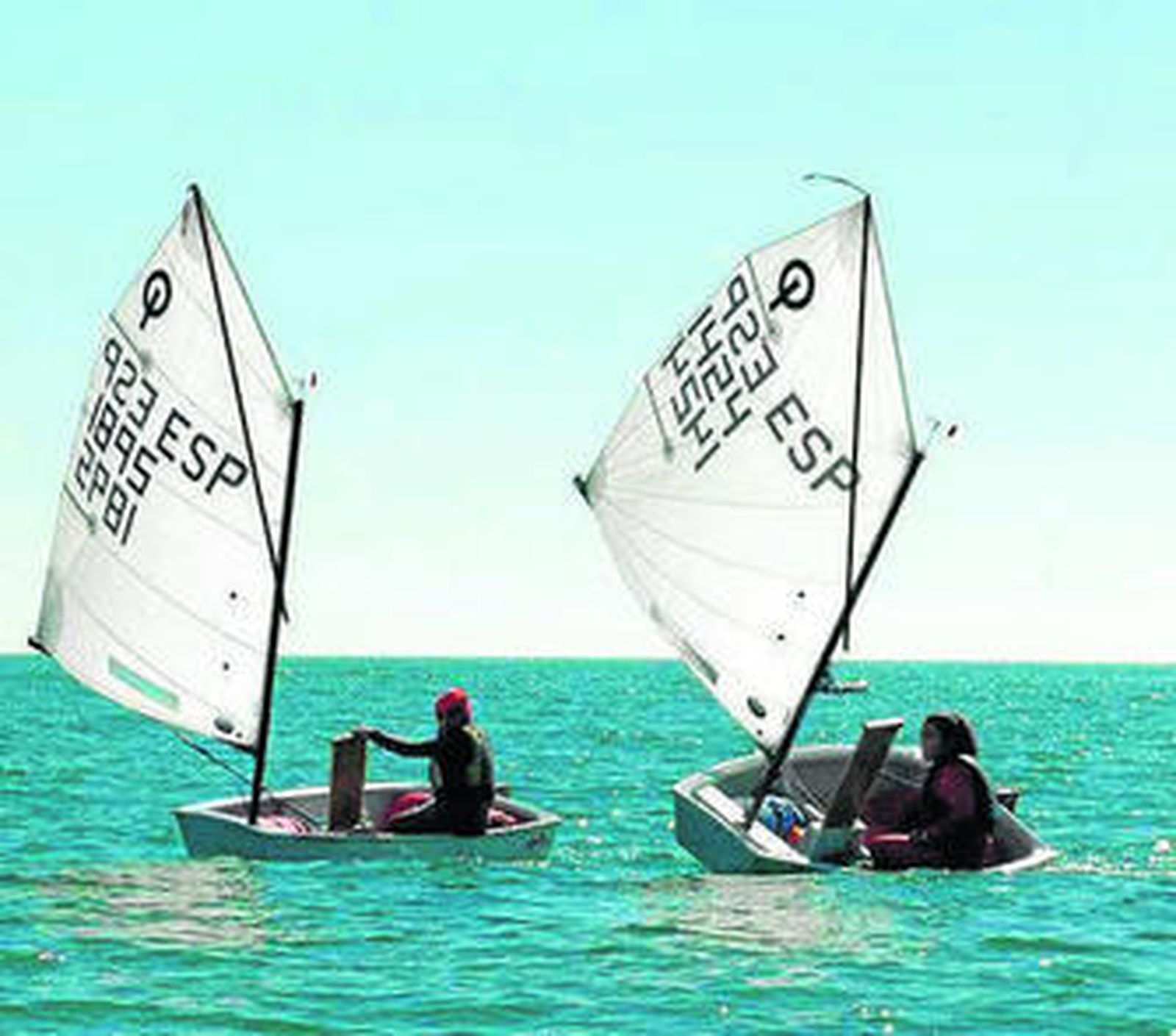 Los regatistas sólo pudieron disputar una manga ayer.