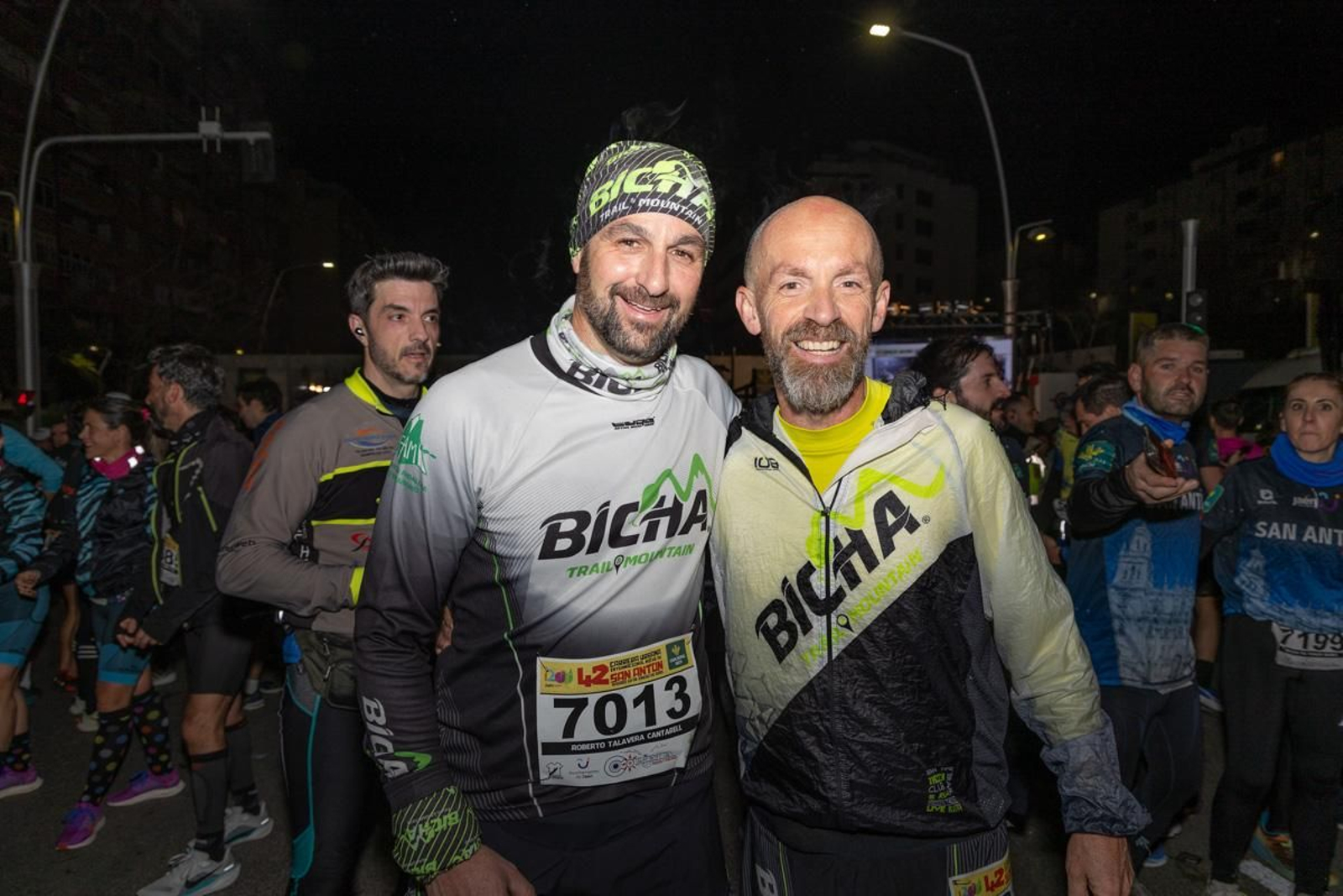 En imágenes: búscate en tu llegada a meta de la Carrera de San Antón 2025 (8)