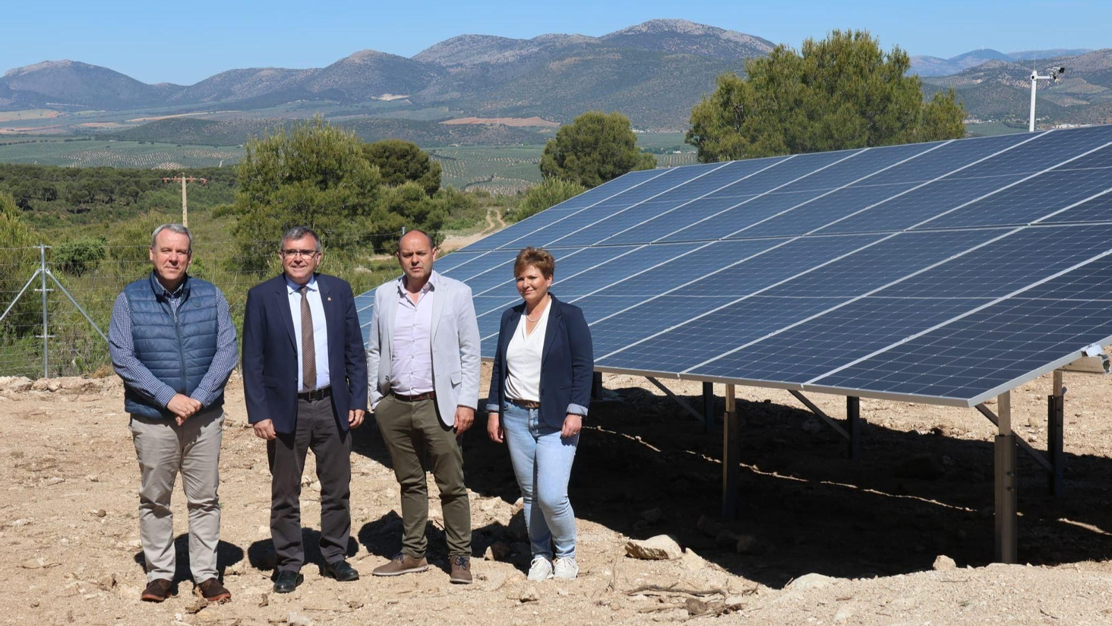 El subdelegado y el alcalde del municipio han visitado la instalación