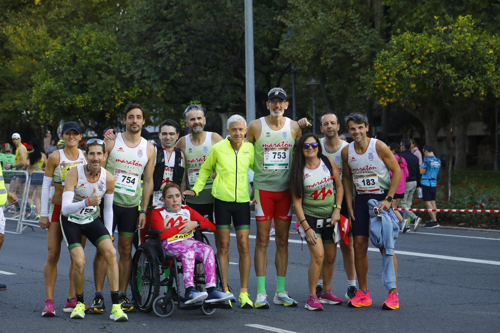 Las mejores fotos de la salida de la Media Maratón de Córdoba 2024