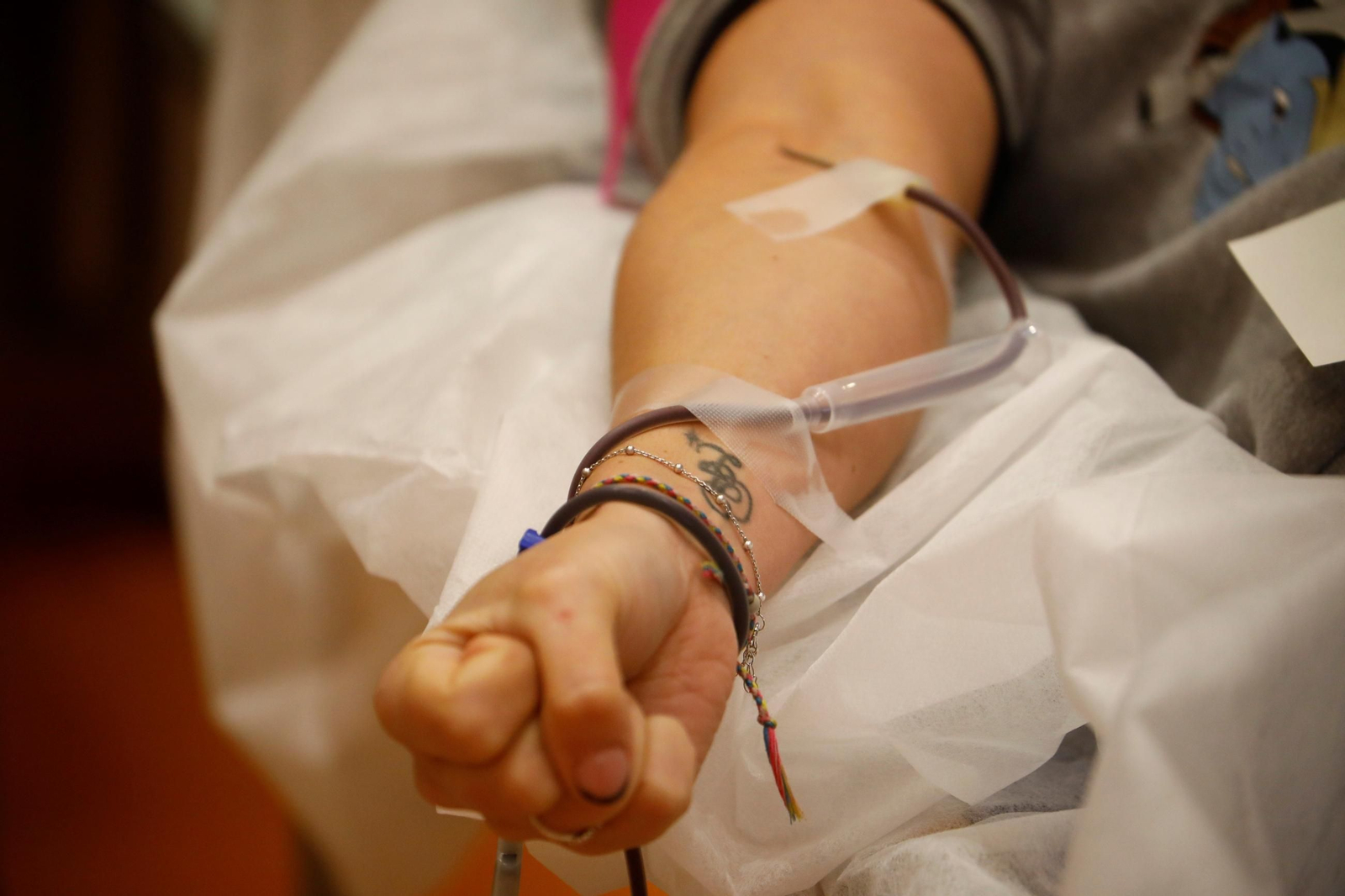 El maratón de la donación de sangre para salvar vidas por Navidad en Córdoba, en imágenes