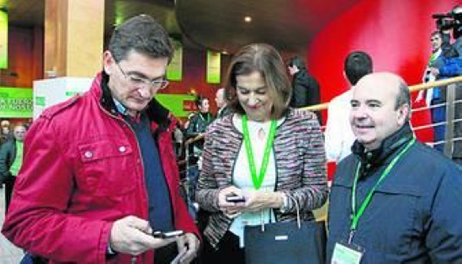 Momento de la alocución al pleno