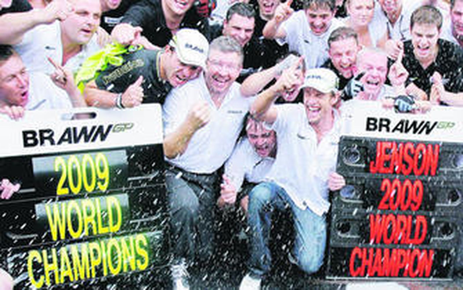 Brawn, Button y Barrichello celebran el título mundial de constructores y el de pilotos del británico.