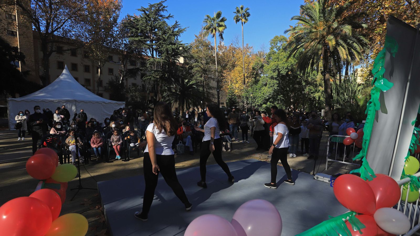 Fotos del II Encuentro del Día Mundial de los Niños y Niñas en Algeciras