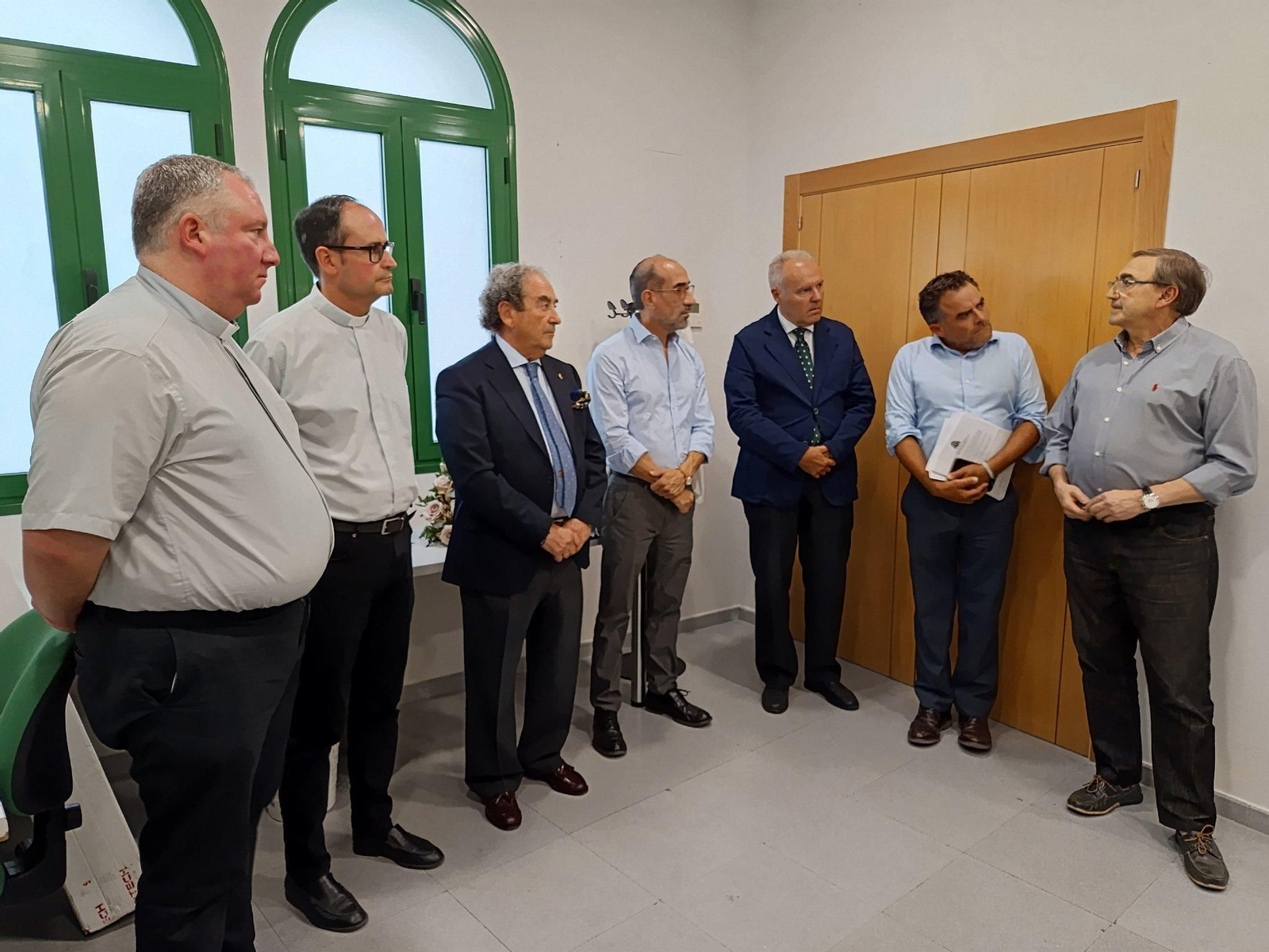 El delegado ha visitado la estancia donde permanece la Virgen