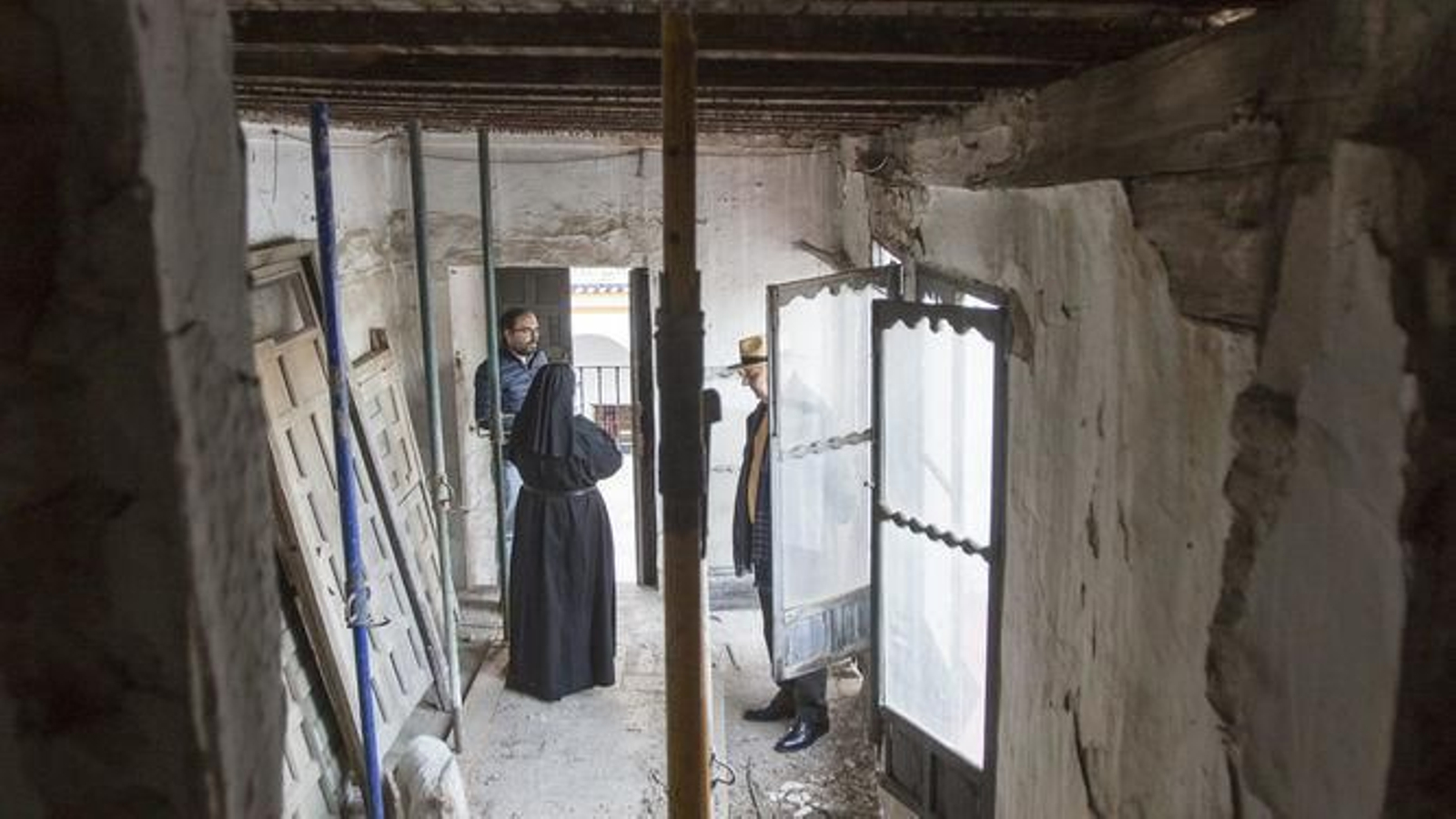 La Casa del Portero del monasterio de San Leandro se encuentra totalmente apuntalada.