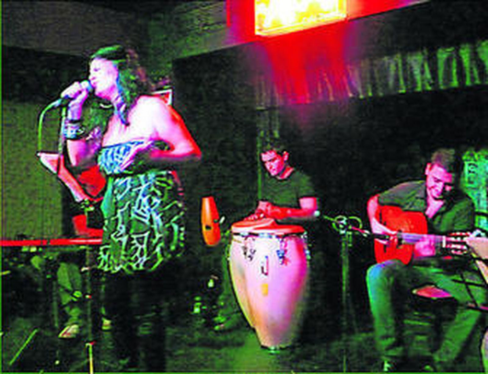 Anabel Rivera durante una actuación en el Pay Pay en 2008.