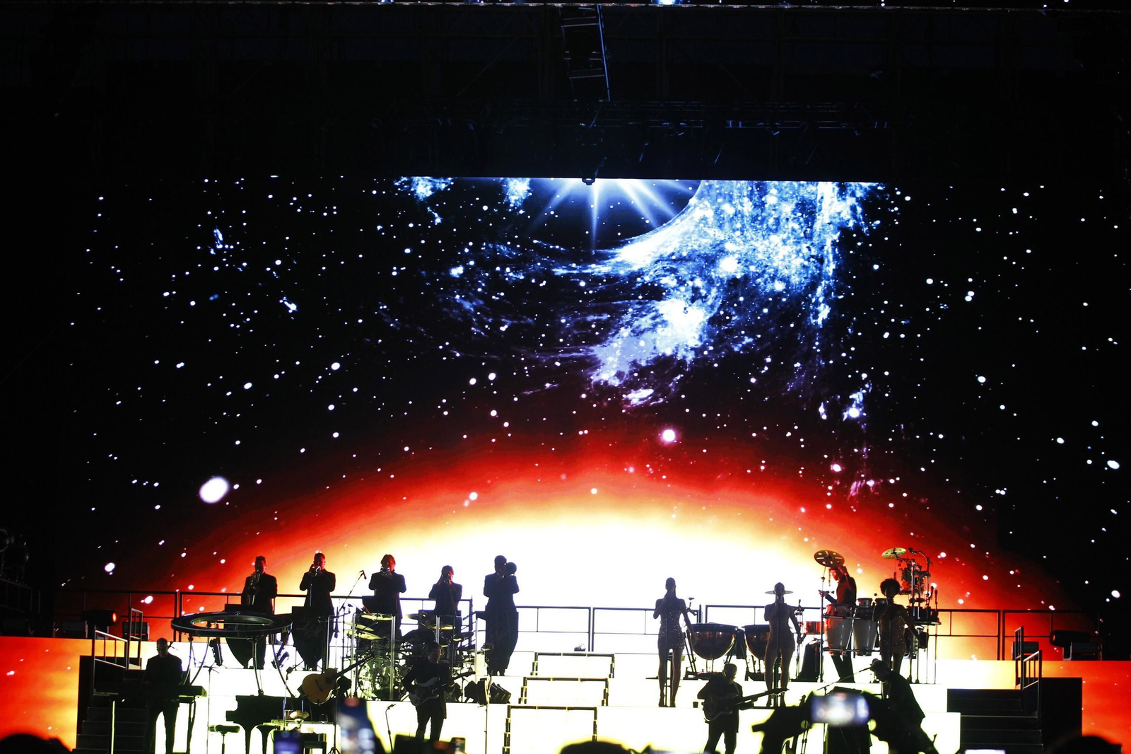 Luis Miguel encandila en su concierto de Roquetas de Mar, en imágenes