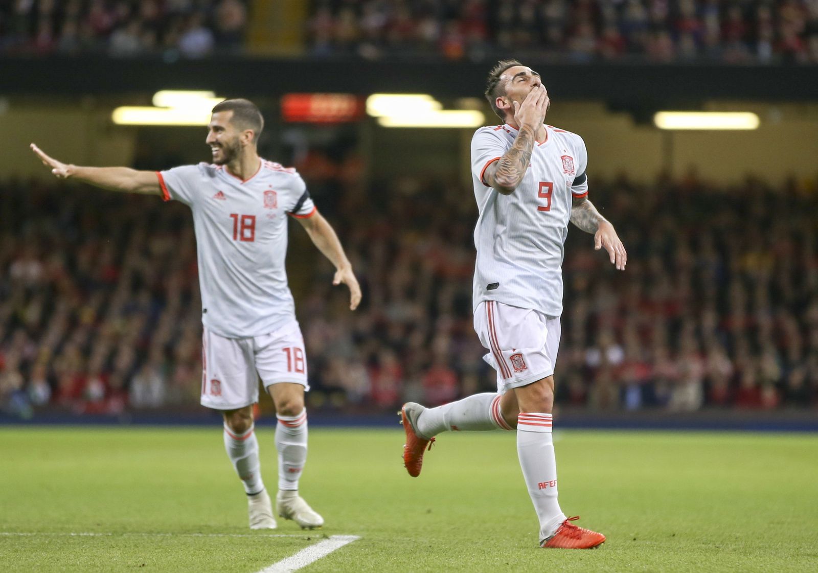 El amistoso entre Gales y España, en imágenes