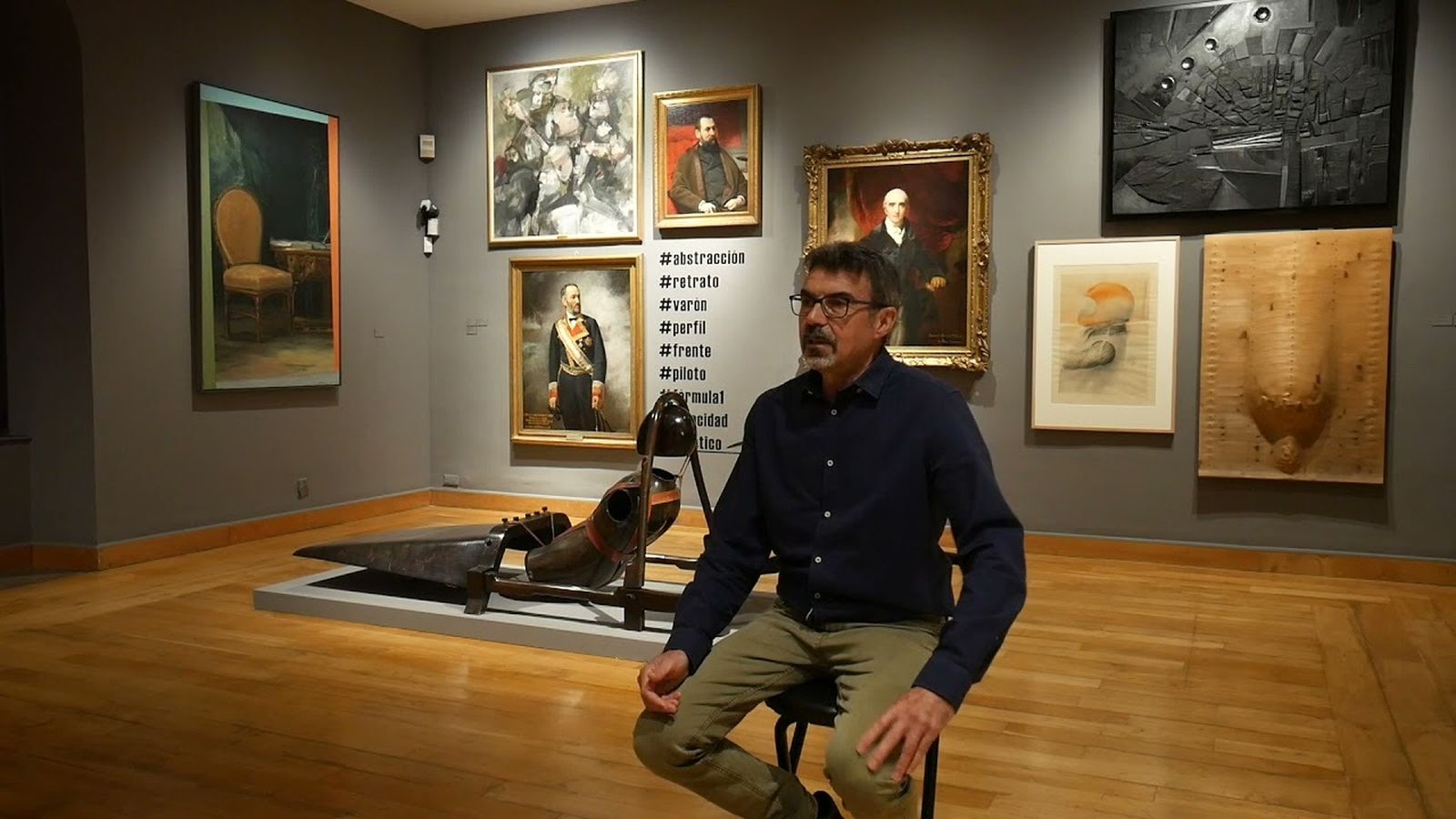 Ricardo Mojardín expone su obra en la Escuela de Arte de Almería.