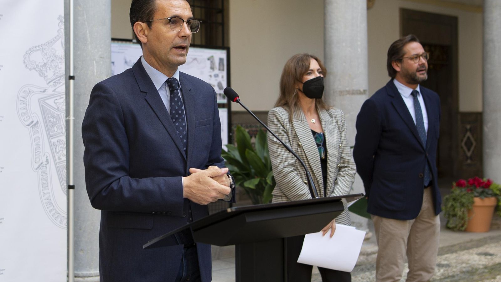 Francisco Cuenca, Rocío Díaz y Antonio Granados, durante le presentación.