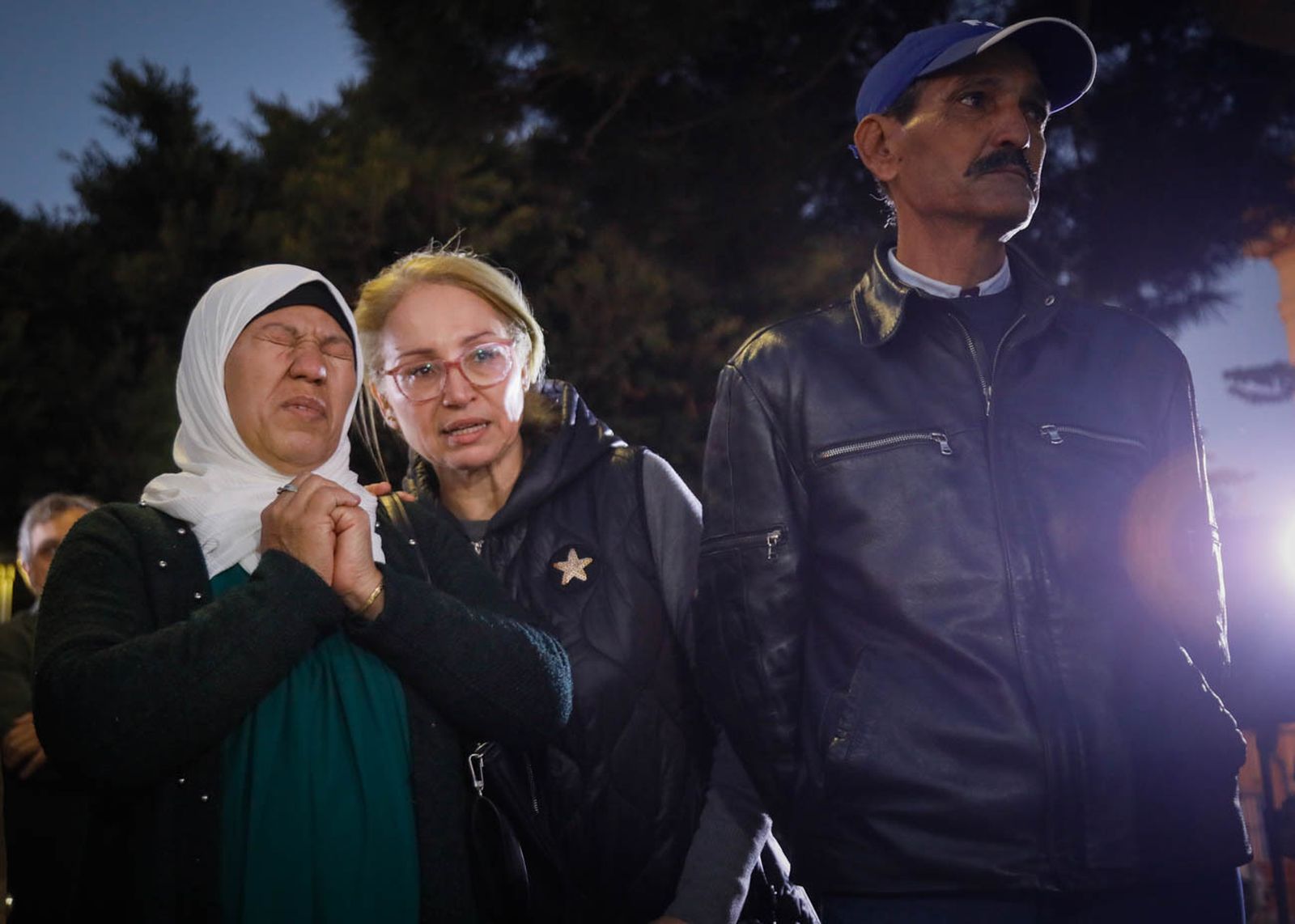 Imágenes del monolito en homenaje a las víctimas de violencia de género