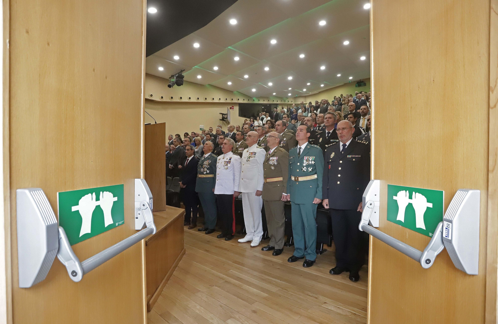 Celebración de la Guardia Civil por el Día del Pilar en imágenes